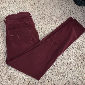 Burgundy American eagle jeggings